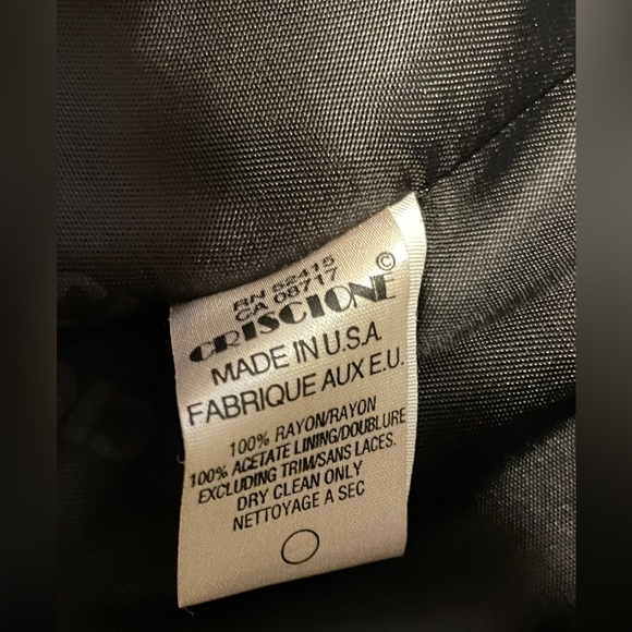 COPY - Designer Criscione Blazer - Picture 14 of 16